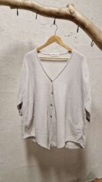 Neitas shirt - Image 2