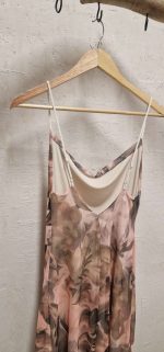 Kea midi dress - Image 3