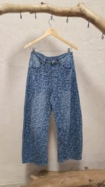 Kellie leopard Jean