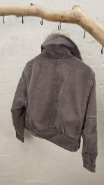  - Image 3
